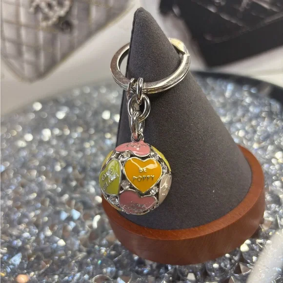 Coach 3D Poppy Bag Multi Heart Sphere Pave Crystal Keychain Keyring Charm NWOT - Picture 5 of 10